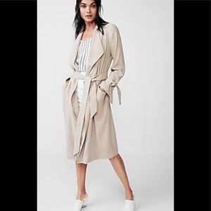 BNWT Express Soft Drape Trench Coat